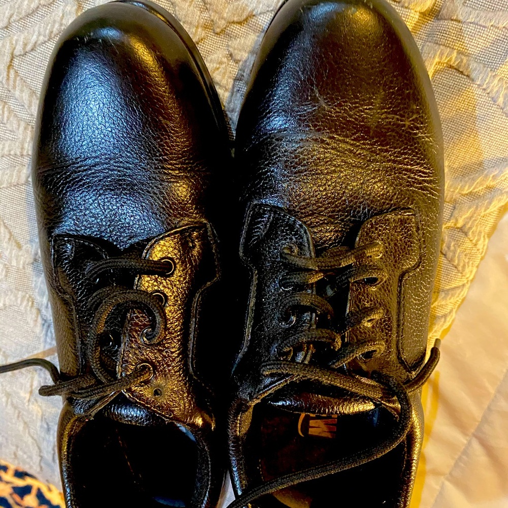 Drew 9m black leather tie Oxford